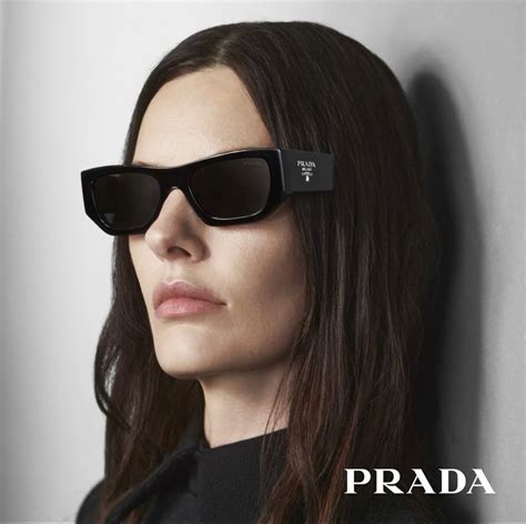 prada solbriller 2017|Prada Sunglasses 2017 Fall/Winter Collection .